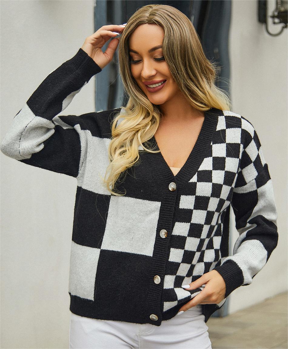 Autumn Winter Popular Women Knitwear Plaid Stitching Sweaters Coat